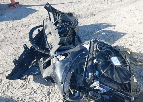 2025 Genesis Gv80 3.5T Prestige Awd z USA, uszkodzony, nr VIN KMUHEESC2SU229152